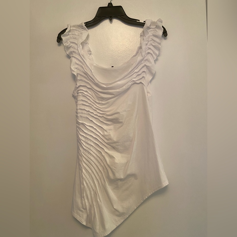 Asymmetric beautifully detailed white tank top